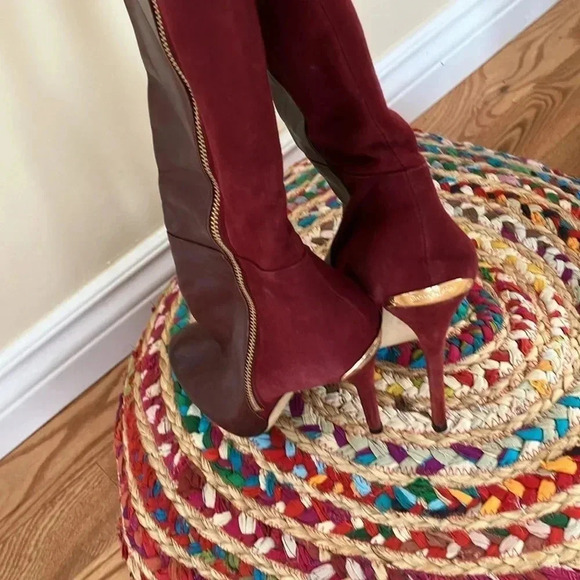 Michael Kors suede  leather burgundy heel boots - Picture 3 of 6